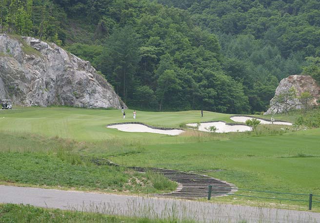 Jade Palace Golf Club